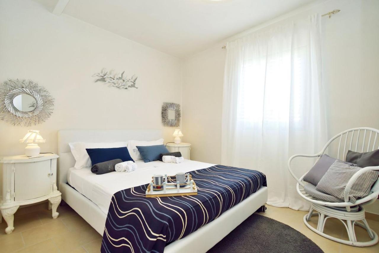 Ferienwohnung Casa Con Accesso Al Mare Santa Maria Del Focallo Exterior foto