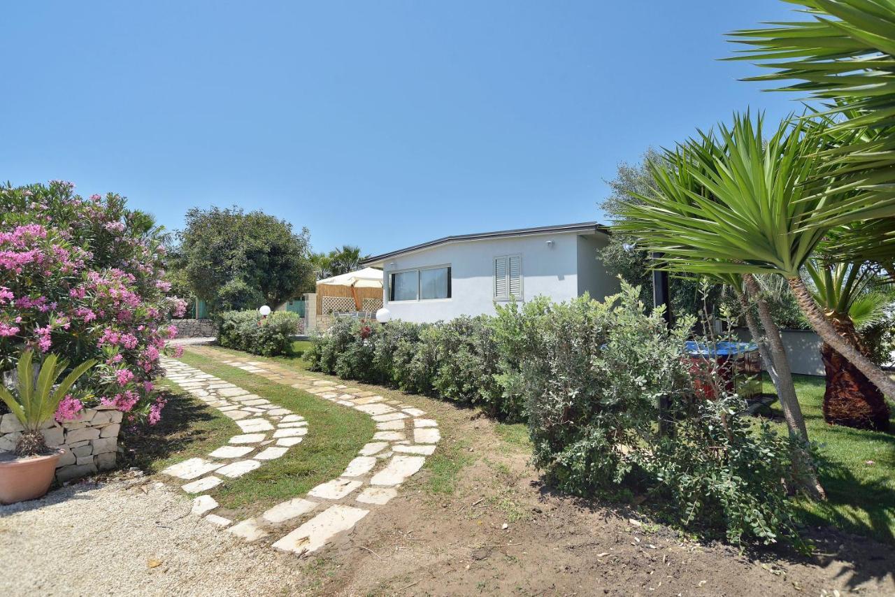 Ferienwohnung Casa Con Accesso Al Mare Santa Maria Del Focallo Exterior foto