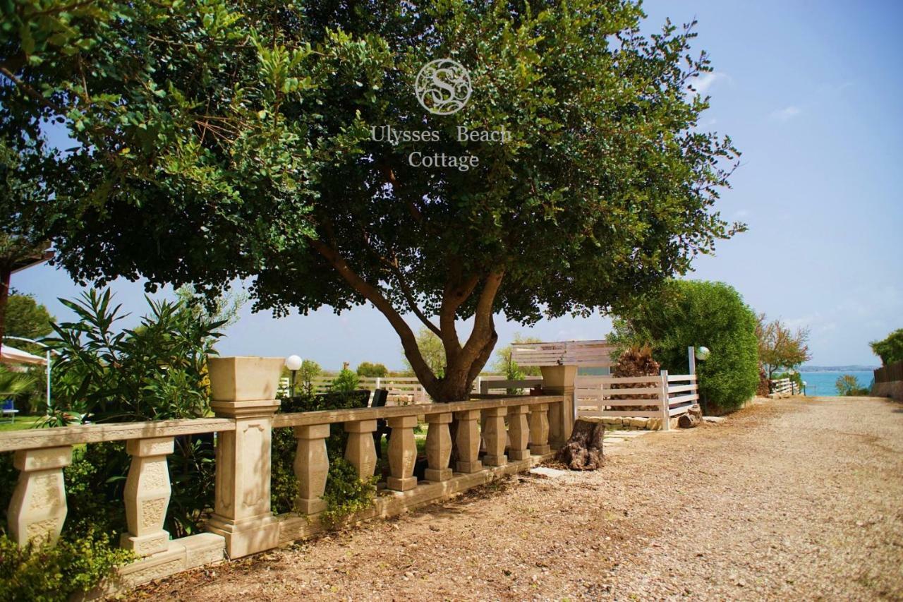 Ferienwohnung Casa Con Accesso Al Mare Santa Maria Del Focallo Exterior foto